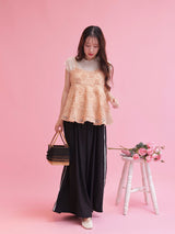 Side Flower Lace Pants
