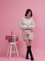 Over Sized Flower Knit - MAISON MARBLE