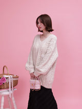 Over Sized Flower Knit - MAISON MARBLE