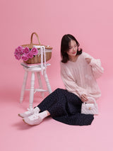 Over Sized Flower Knit