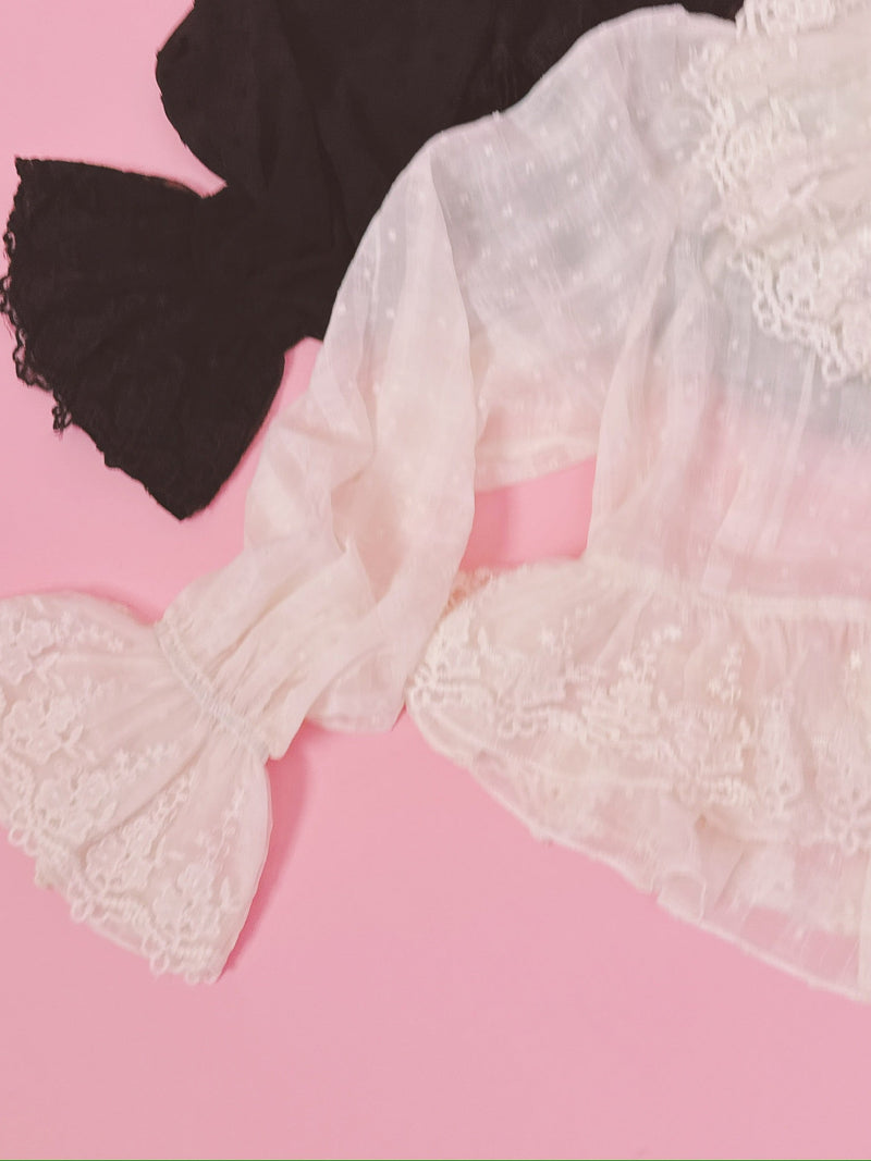 Frill Crop Blouse - MAISON MARBLE