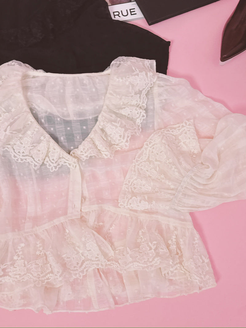 Frill Crop Blouse - MAISON MARBLE