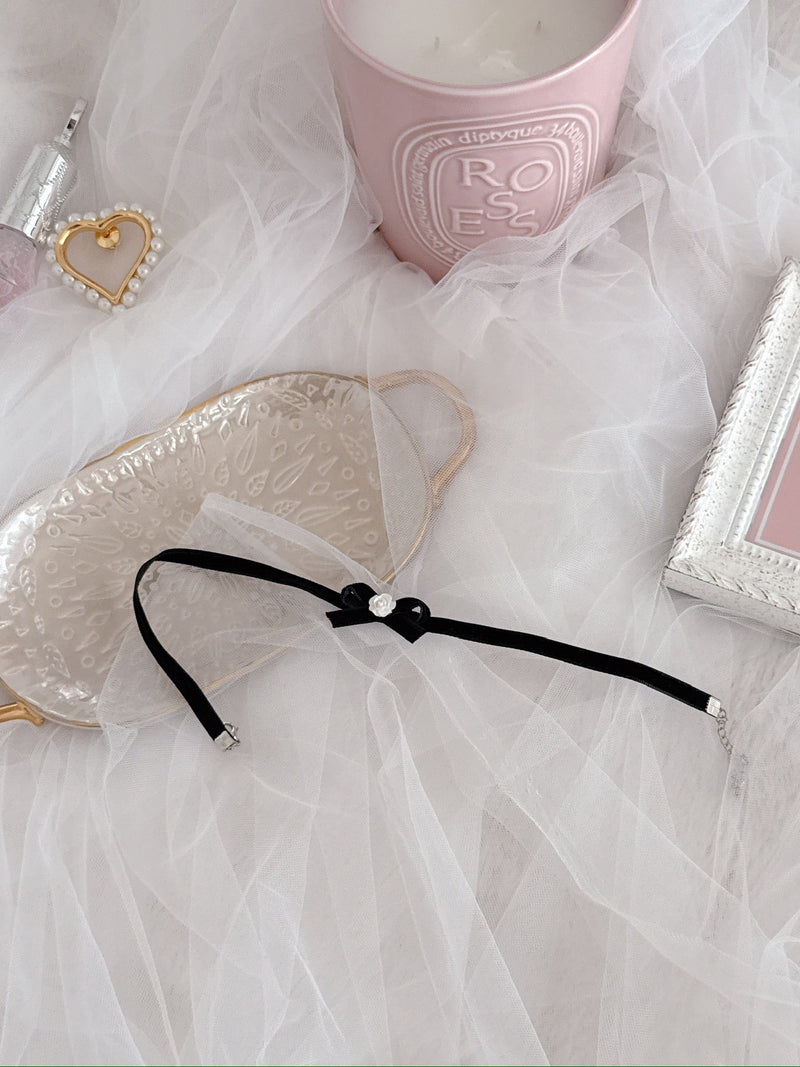 Mini Rose Choker - MAISON MARBLE