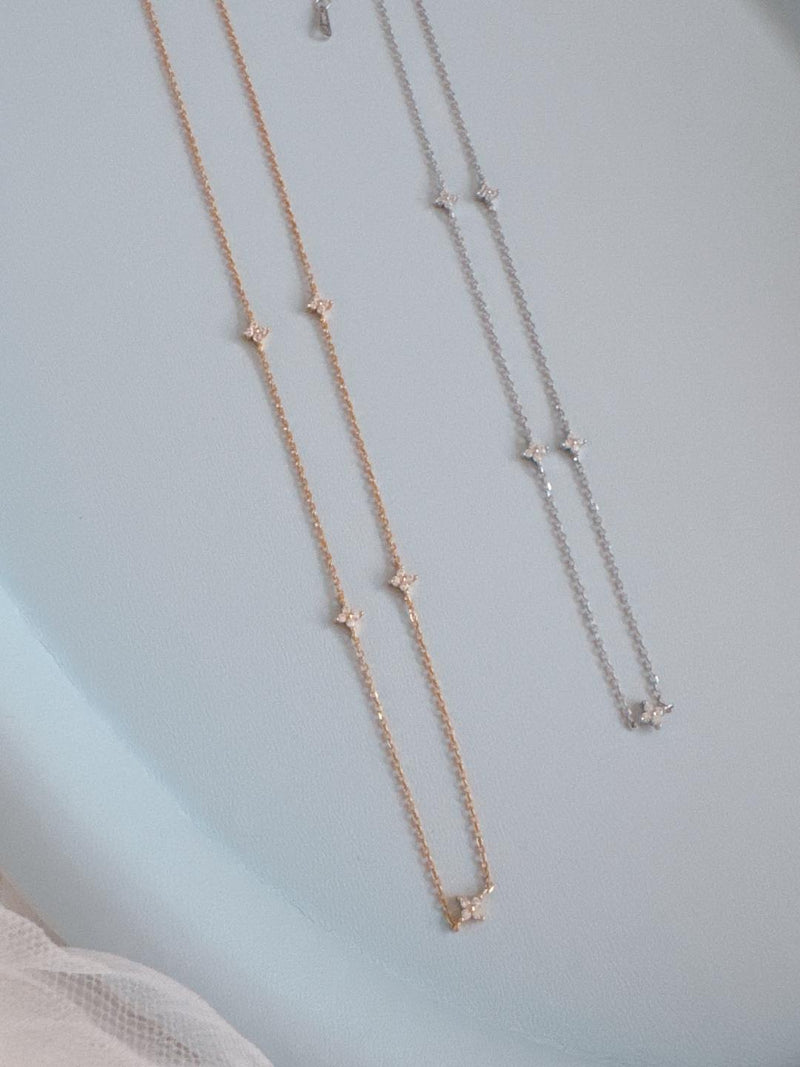 Mini Star Blink Necklace - MAISON MARBLE