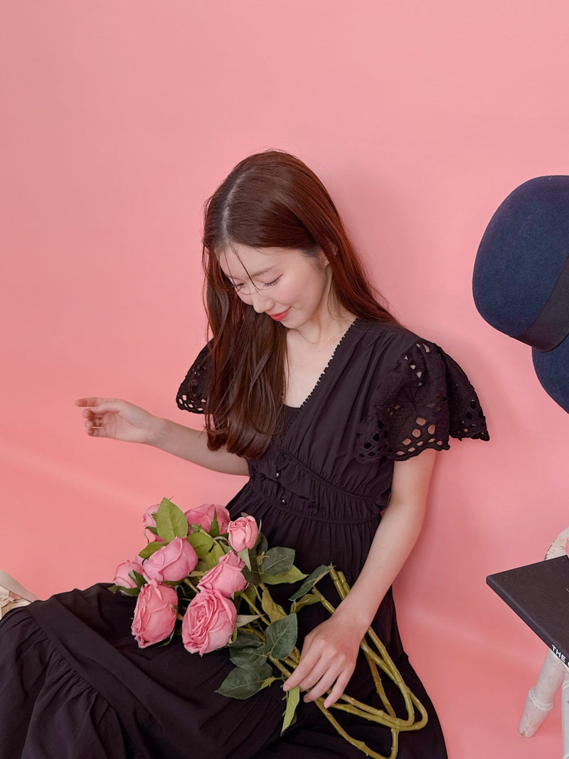 Noir Grace Dress - MAISON MARBLE