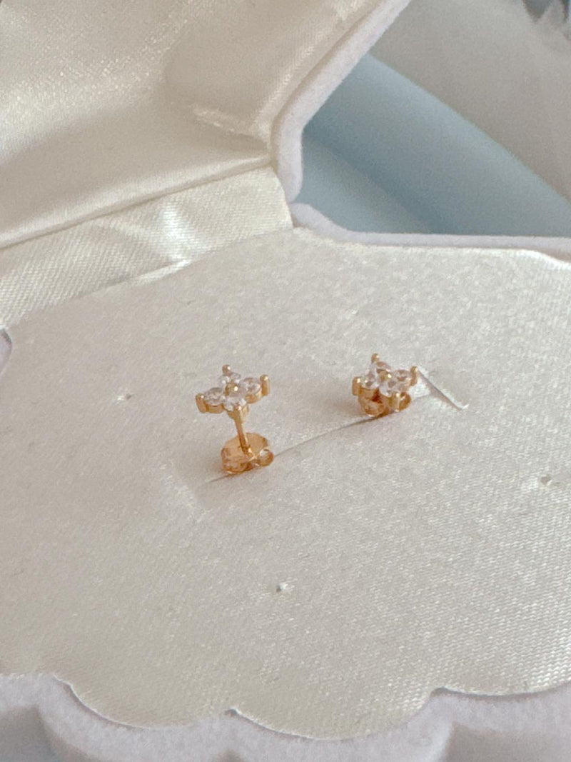 Star Blink Pierce - MAISON MARBLE