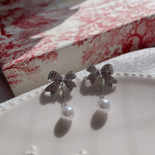Ribbon Pearl Earrings - MAISON MARBLE